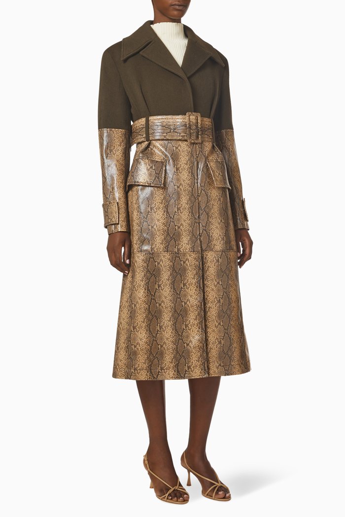 

Contrast Panel Coat in Wool-blend, Brown