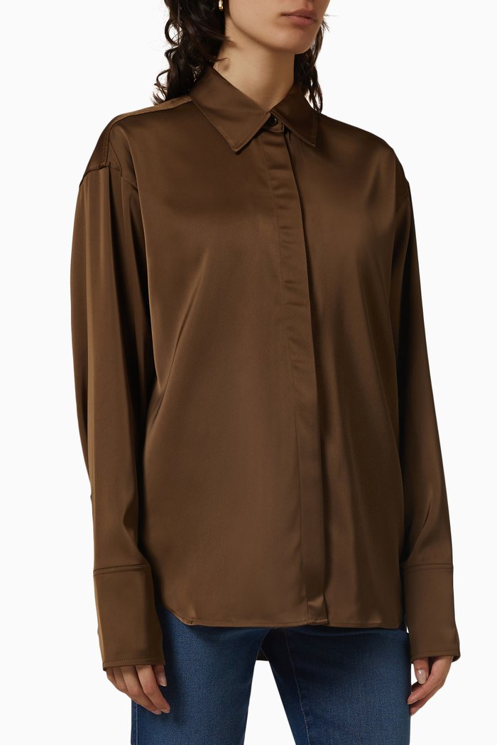 

Good Shirt in Satin, Brown