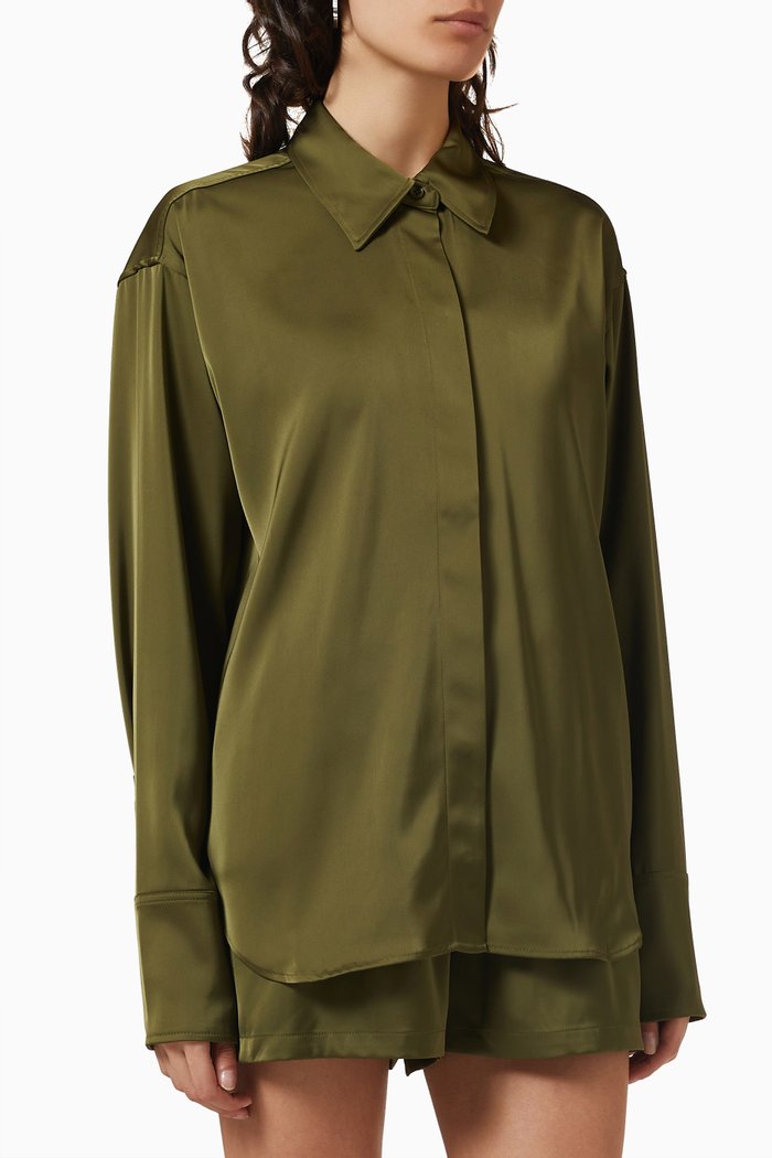 

Good Shirt in Satin, Green