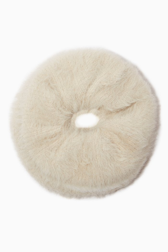 Le Chouchou Neve Scrunchie in Fabric Hair-knit, Neutral