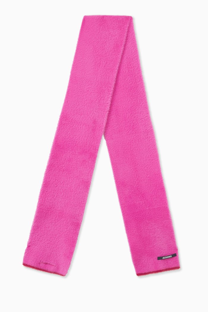 

L'écharpe Neve Fluffy Scarf in Knit, Pink