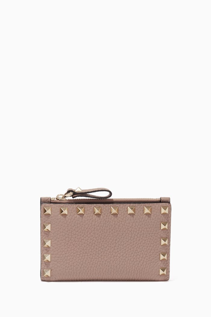 

Valentino Garavani Rockstud Zip Cardholder in Grainy Calfskin, Neutral