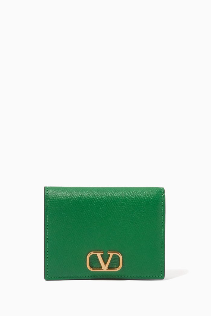 

Valentino Garavani VLogo Signature Compact Wallet in Grainy Calfskin, Green