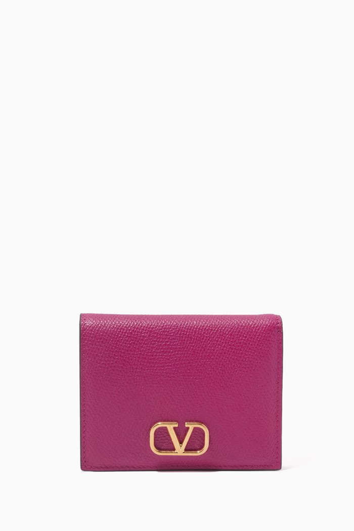 

Valentino Garavani VLogo Signature Compact Wallet in Grainy Calfskin, Pink