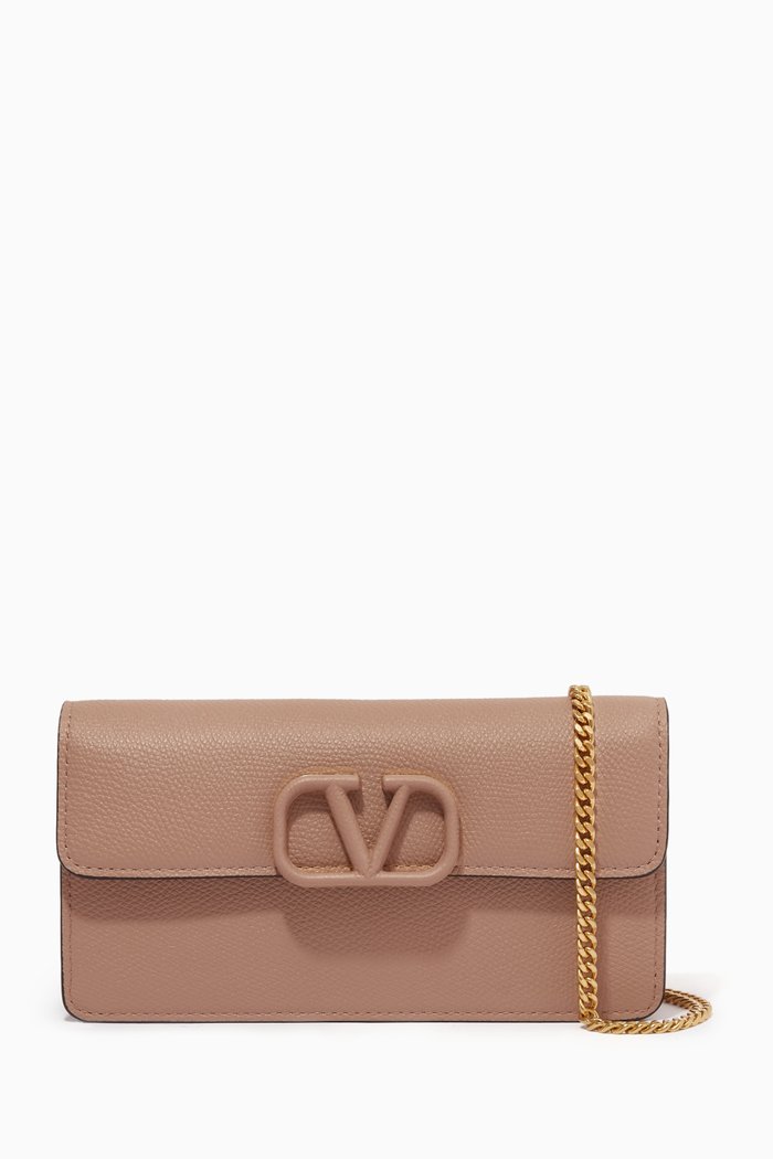 

Valentino Garavani VSLING Wallet on Chain in Grainy Leather, Pink