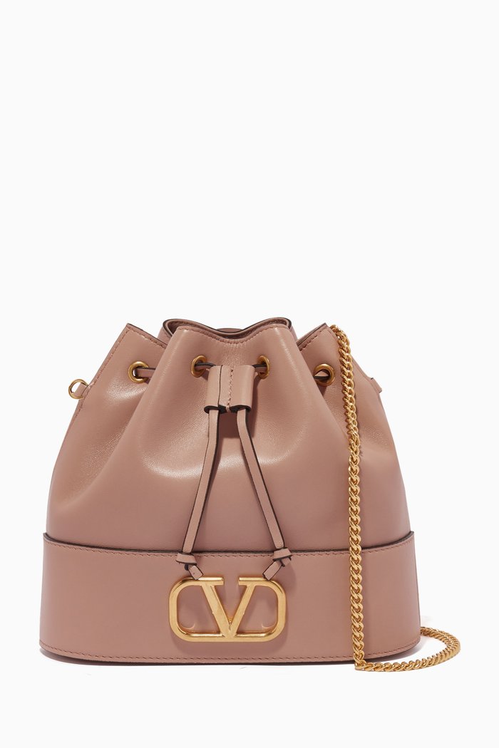 

Valentino Garavani Mini VLOGO Bucket Bag in Nappa, Pink