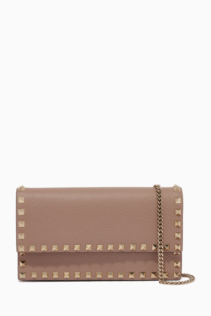 

Valentino Garavani Rockstud Wallet on Chain in Grained Leather, Neutral