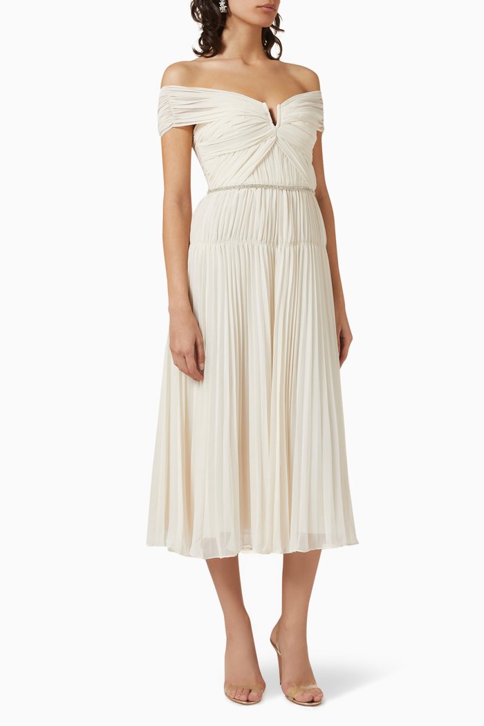

Pleated Midi Dress in Chiffon, Neutral