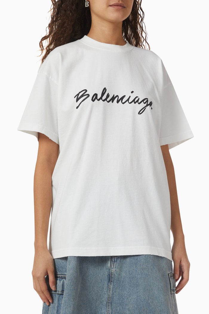 

Script Logo Medium Fit T-shirt in Cotton, White