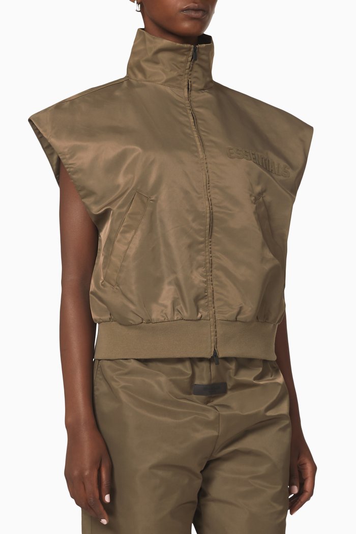 

Essentials Warmup Vest in Nylon, Brown