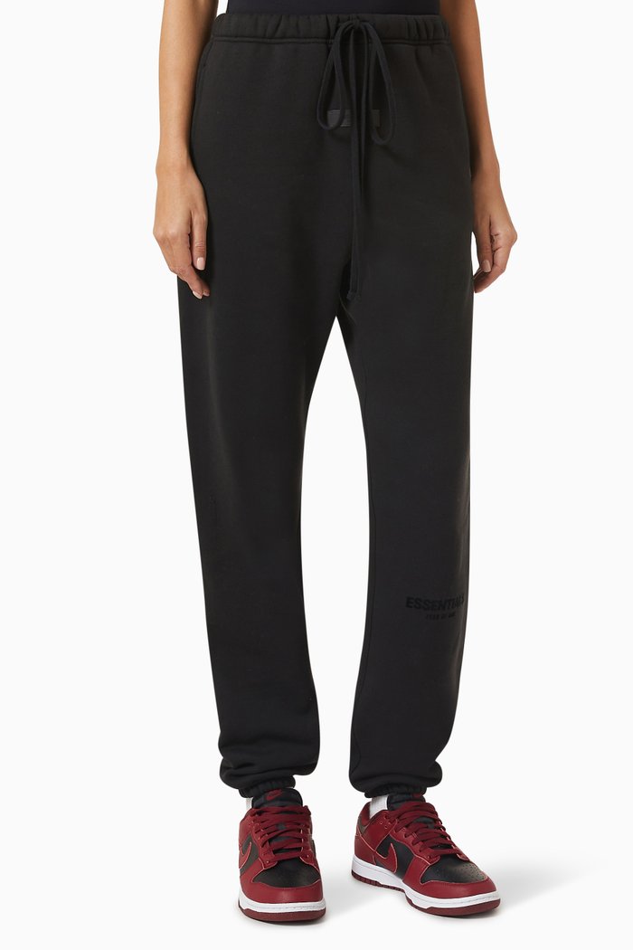 

Unisex Essentials Sweatpants in Fleece, Black