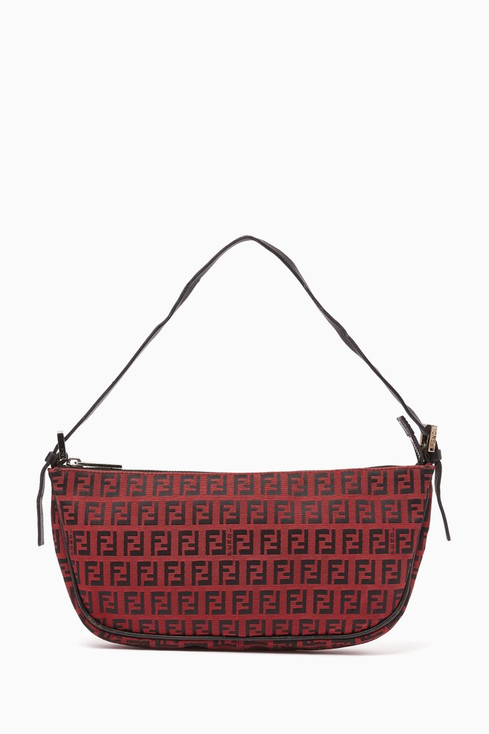 

Half Moon Shoulder Bag in Zucchino Canvas, Red