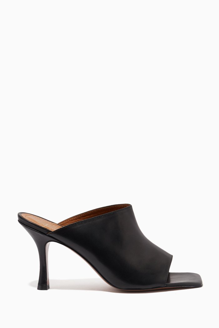 Lezza Mules in Calf Leather, Black