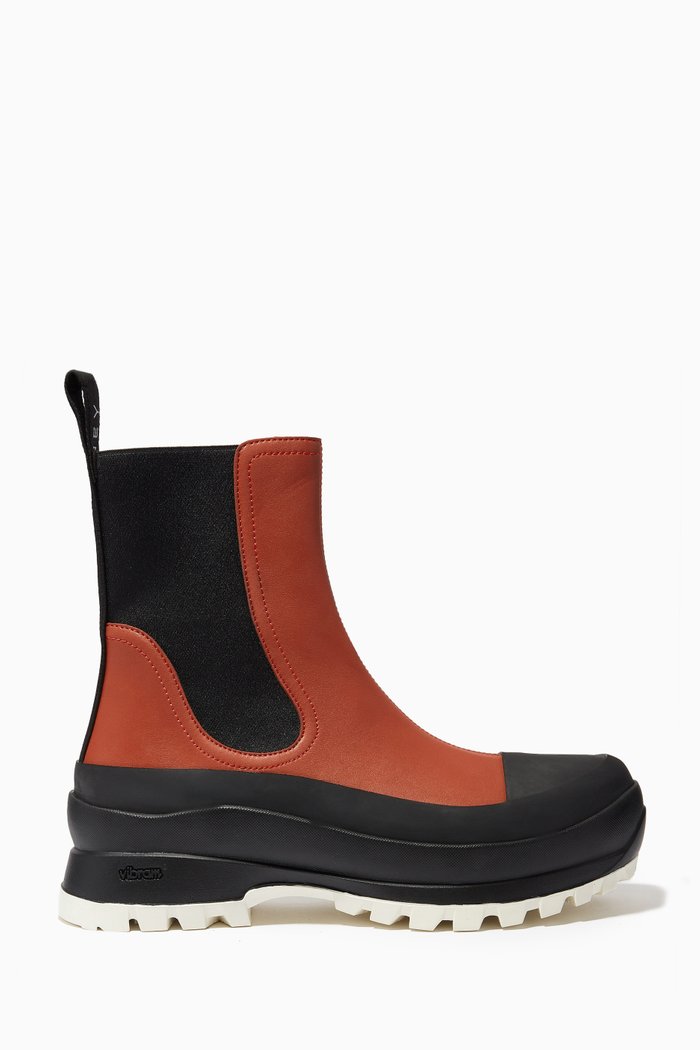 

Trace Chelsea Boots in Vegan-leather, Brown