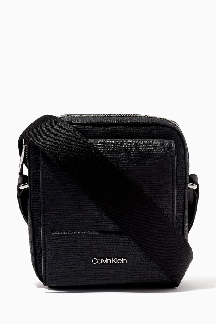 

Minimalism Cube Reporter Bag, Black