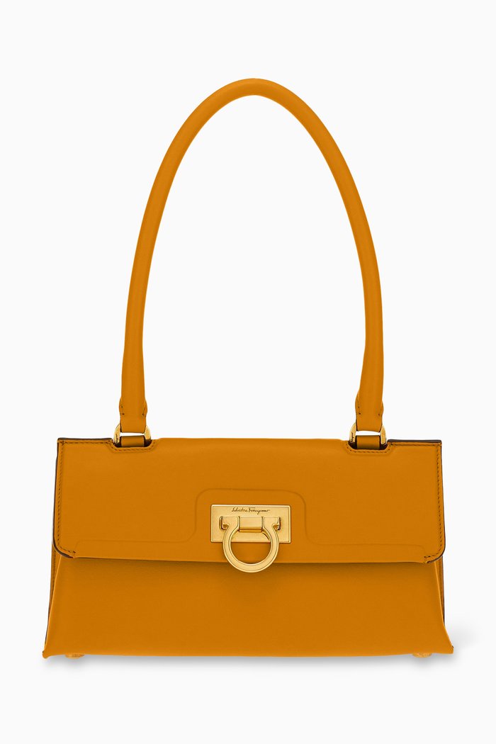 

Trifolio Swing Shoulder Bag in Calf Leather, Brown