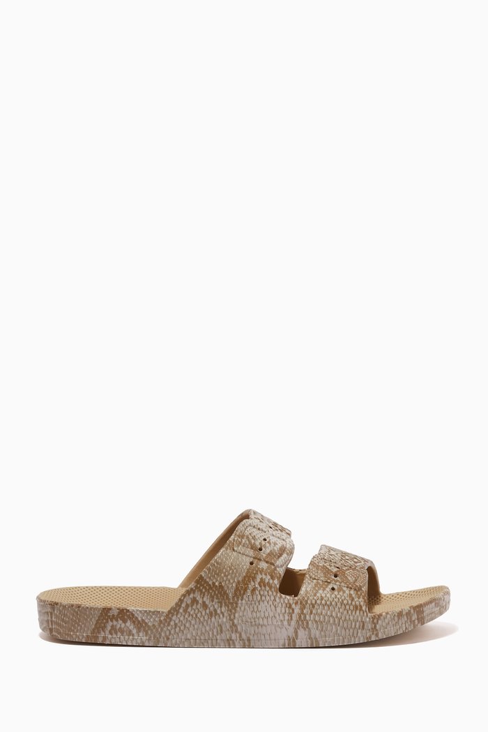 

Viper Slide Sandals in Rubber, Brown