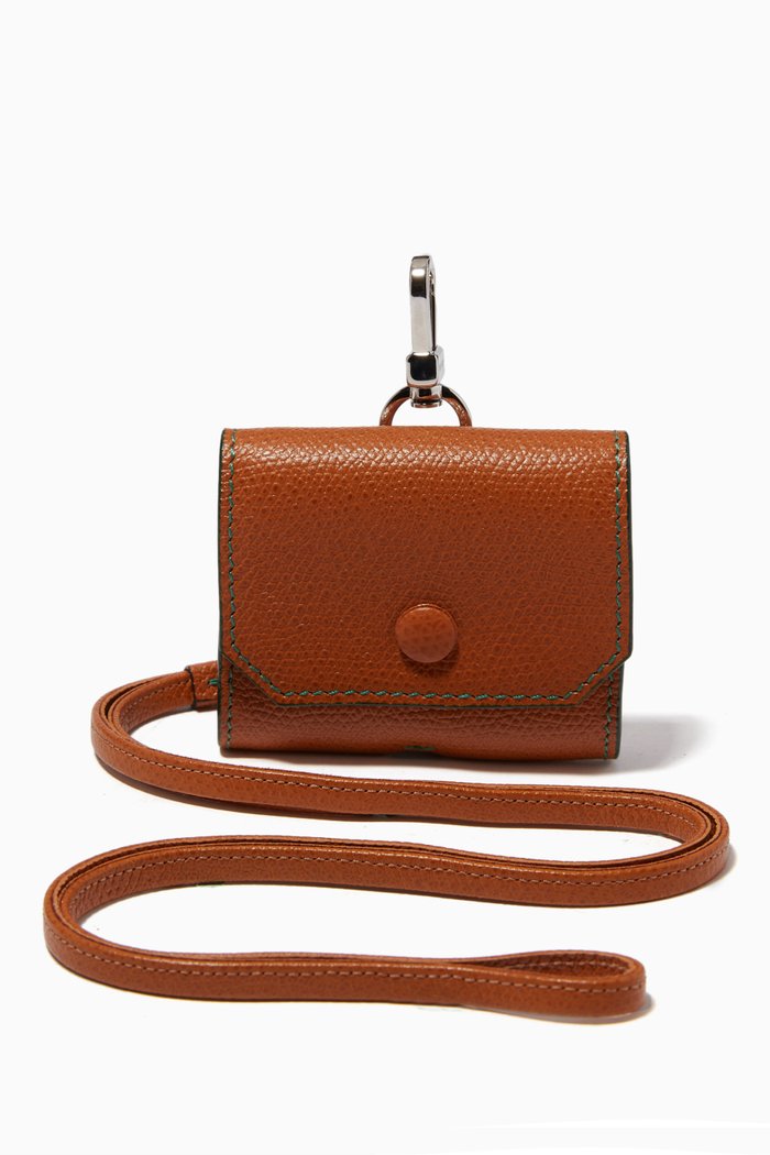 

AirPods Pro Case in Calf Leather, Brown