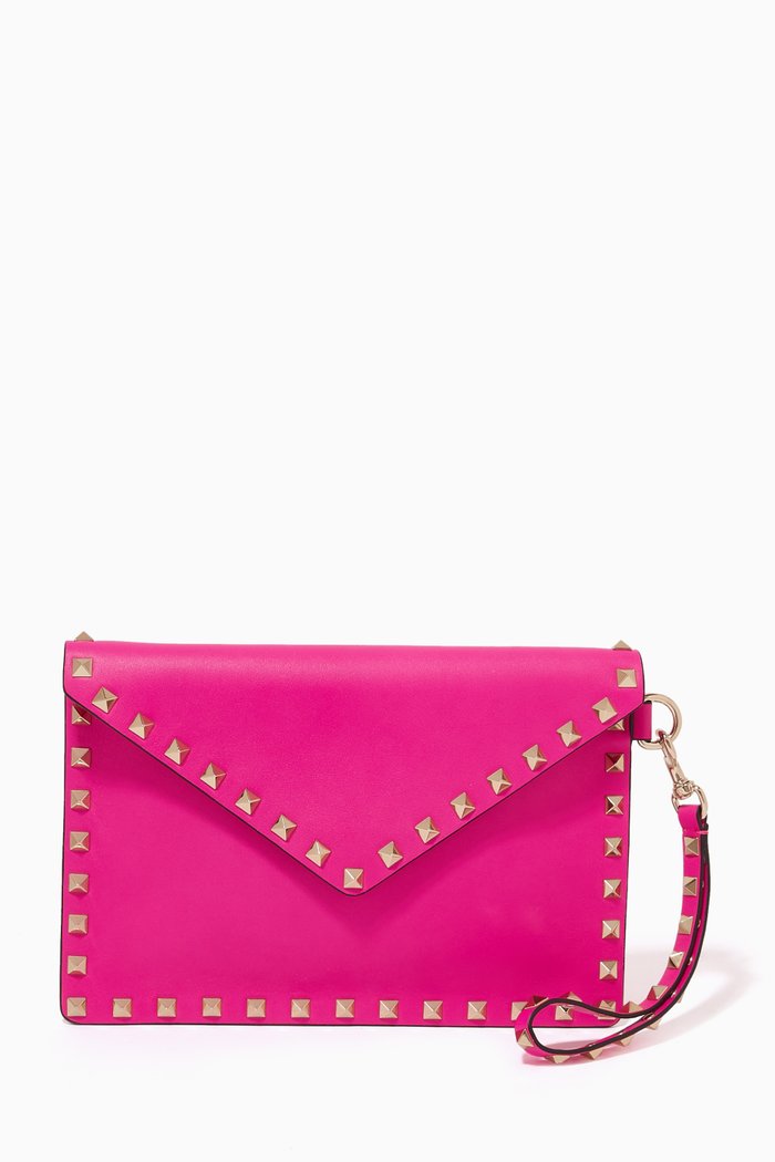 

Valentino Garavani Rockstud Medium Pouch in Calf Leather, Pink