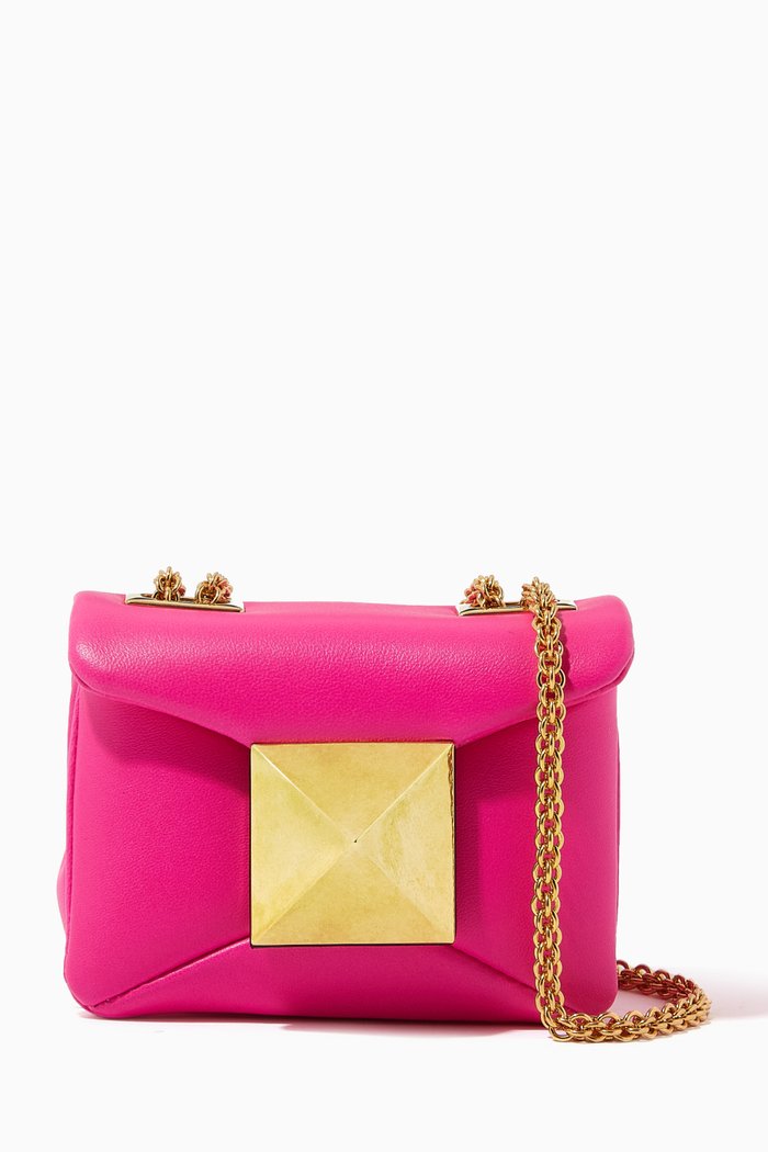 

Valentino Garavani Micro One Stud Shoulder Bag in Nappa, Pink