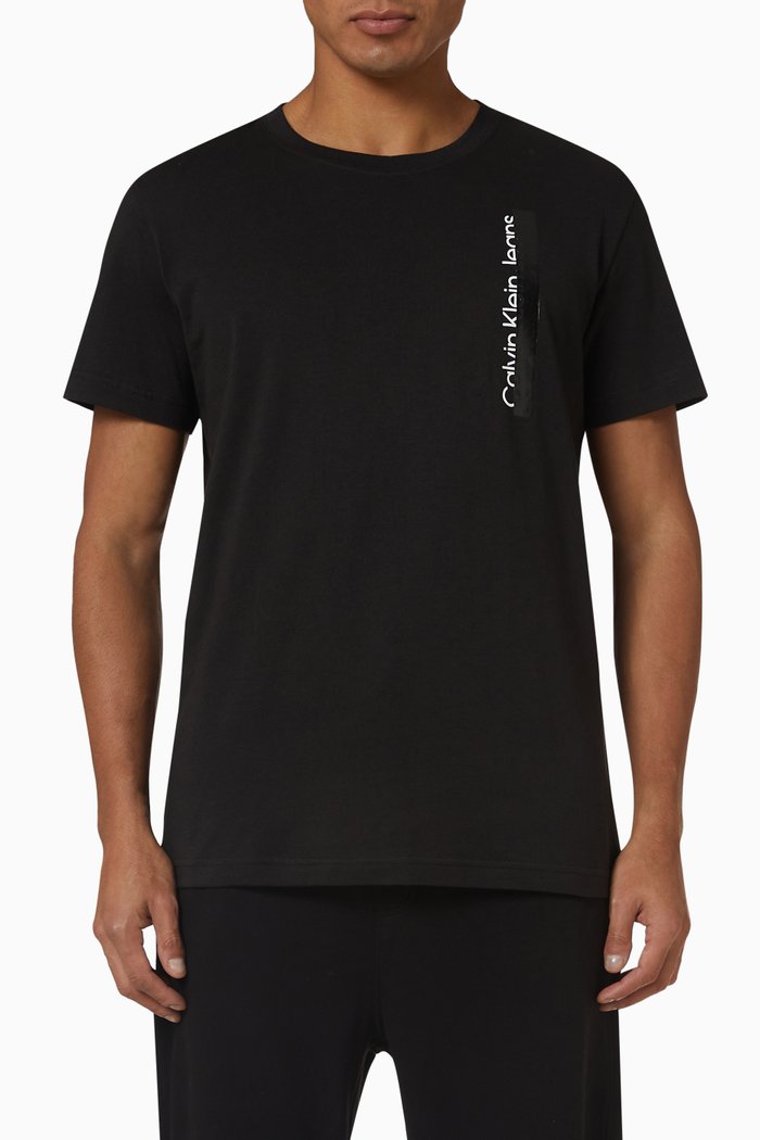 

Institutional Shine Blocking Logo T-shirt in Organic Cotton-blend, Black