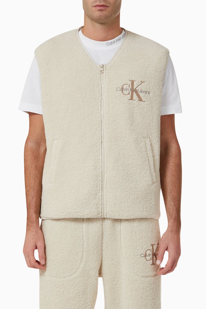 

Relaxed vest in Sherpa Fleece, Neutral