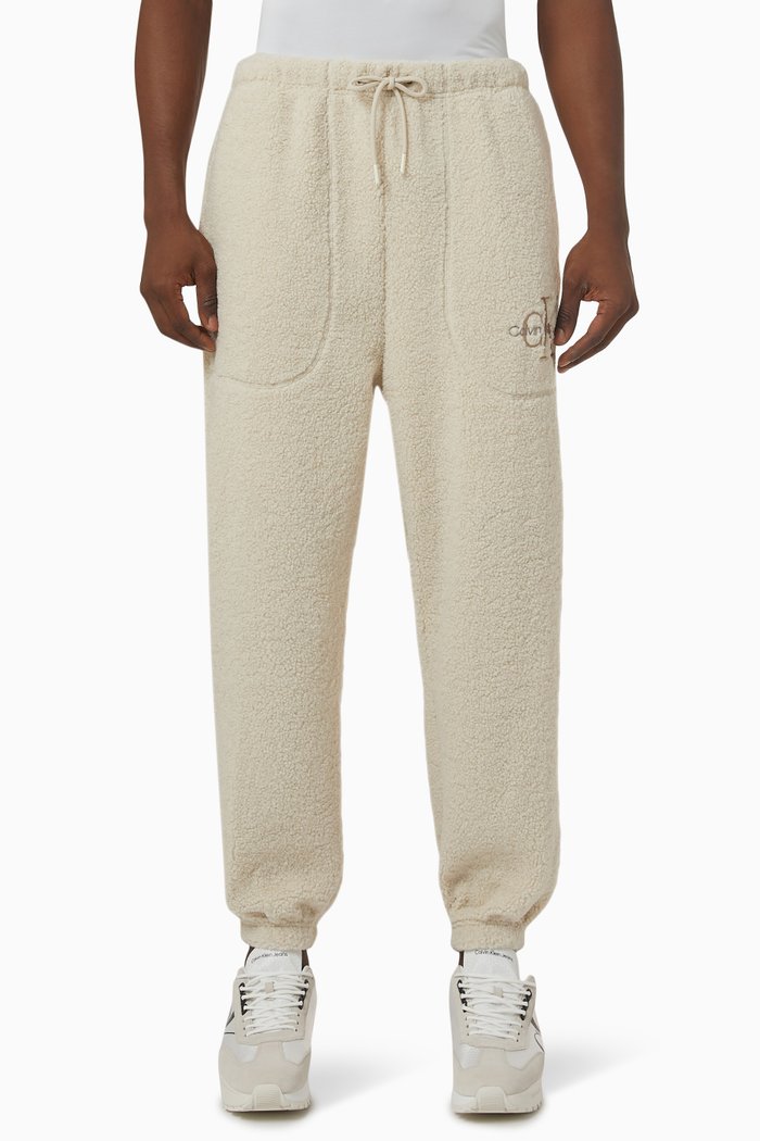 

Logo Sweatpants in Sherpa, Neutral