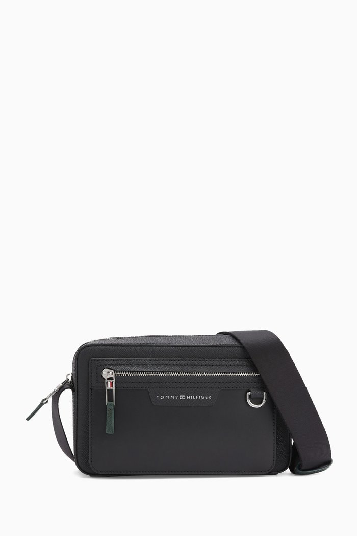 

Small TH Business Reporter Crossbody Bag in Leather, Black