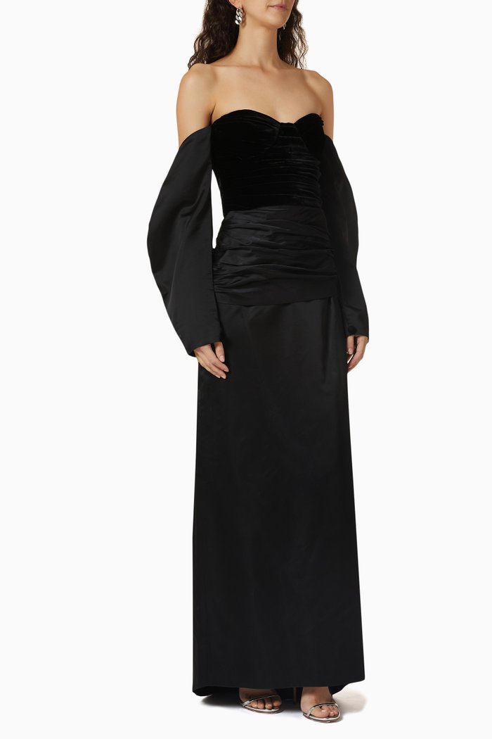 

Creating Mater Off-shoulder Maxi Dress in Velvet, Black