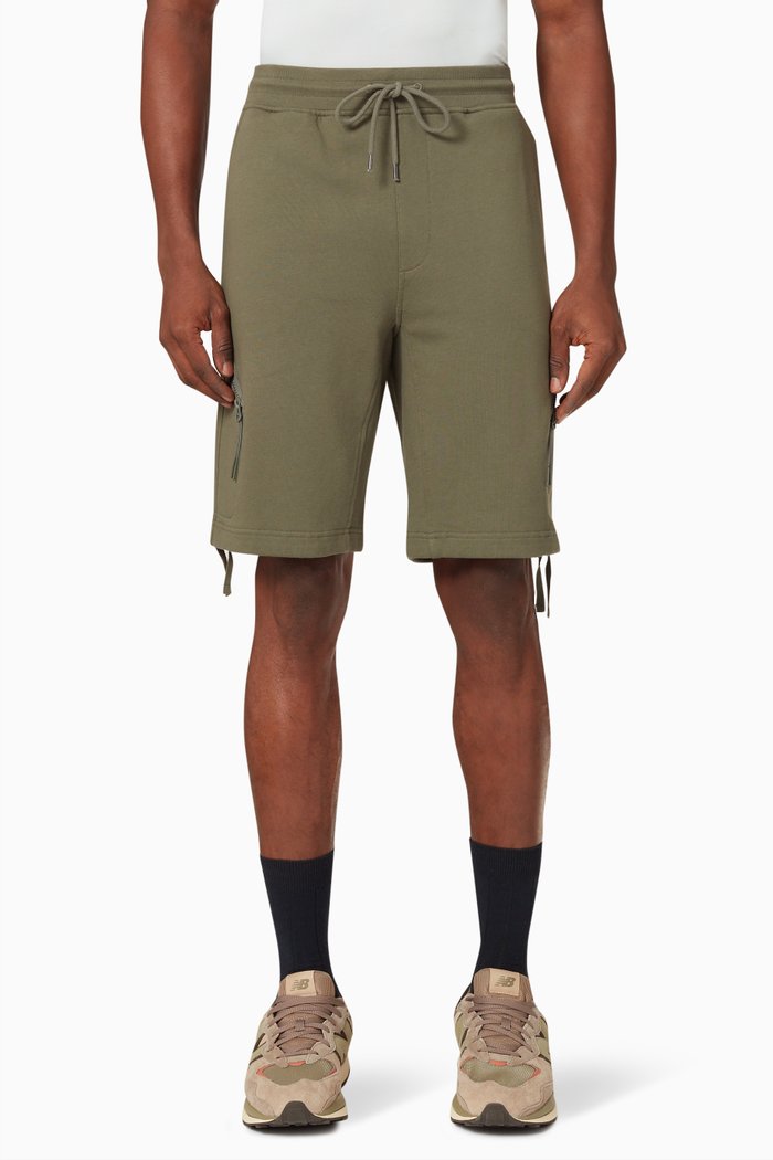 

Diagonal Raised Shorts in Fleece, Green