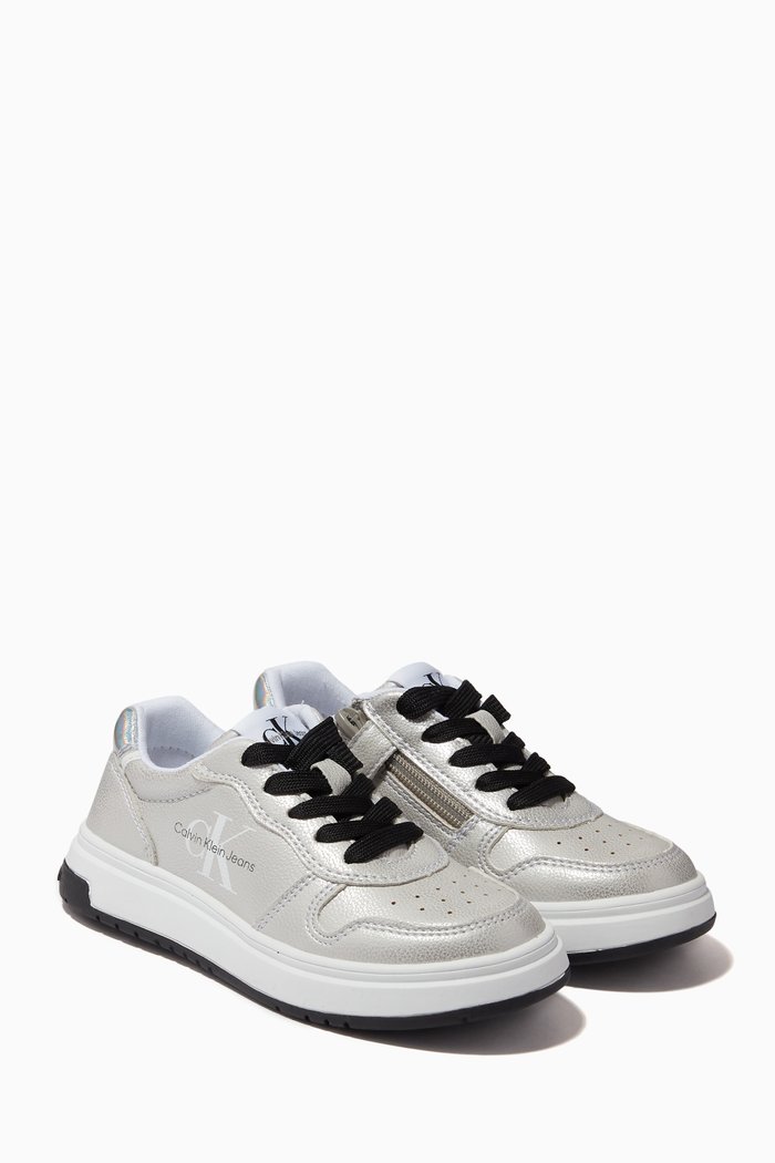 

Trainers in Metallic Recycled Leather, Silver