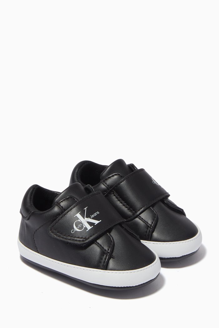 

Logo Sneakers in Synthetic Leather, Black