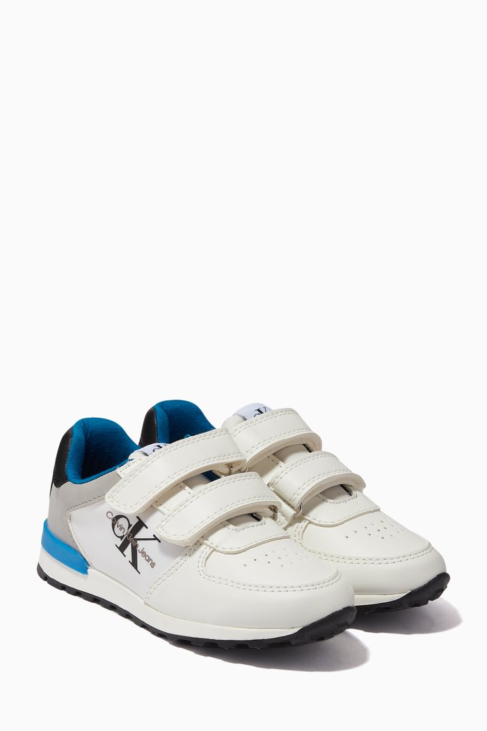 

Velcro Sneakers in Faux Leather, White