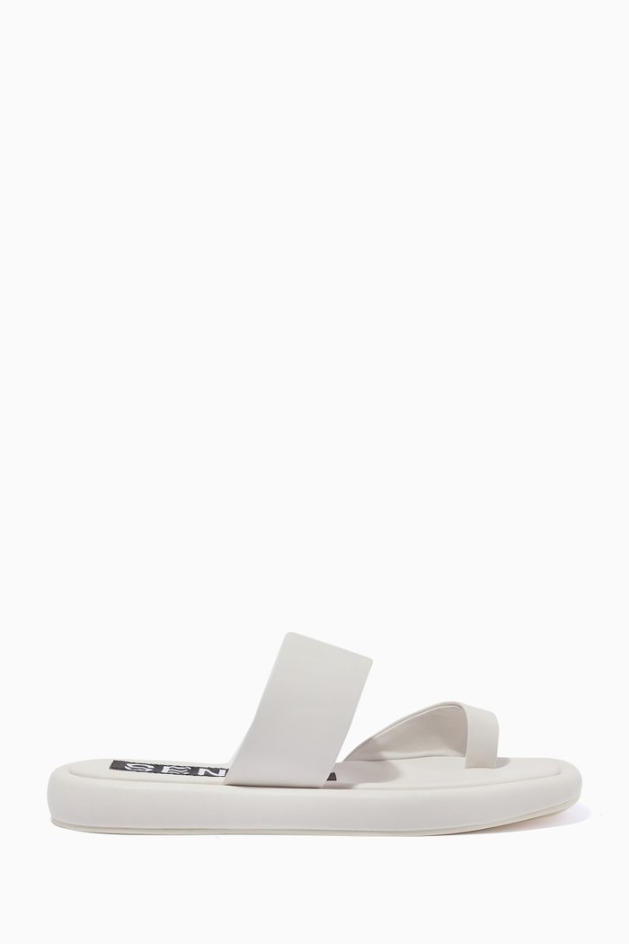 

Bounty Split-toe Slides in Leather, White