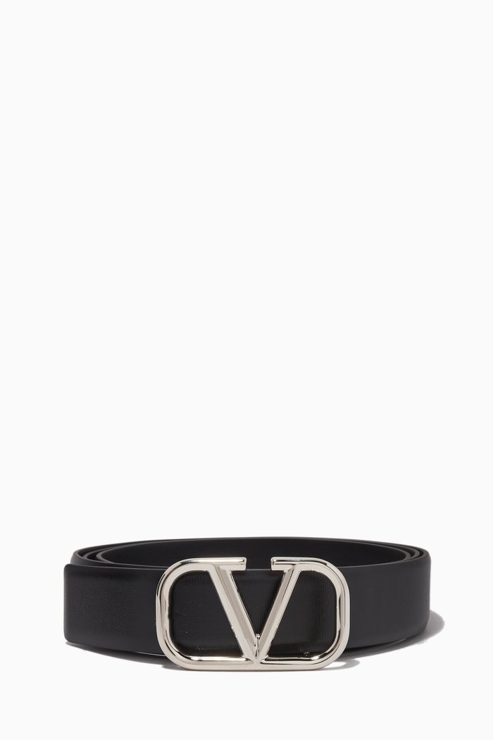 

Valentino Garavani VLogo Signature Belt in Calfskin, Black