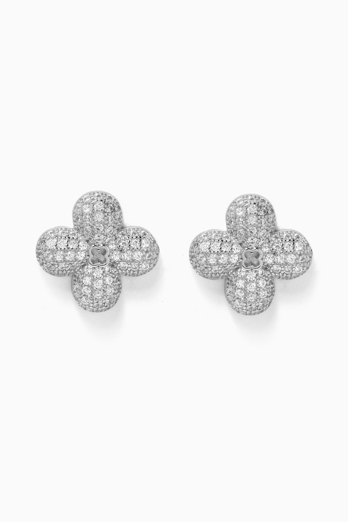 

Clover Studs in Sterling Silver