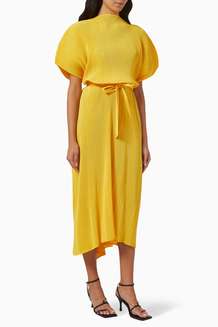 

Diva Belted Dress, Yellow