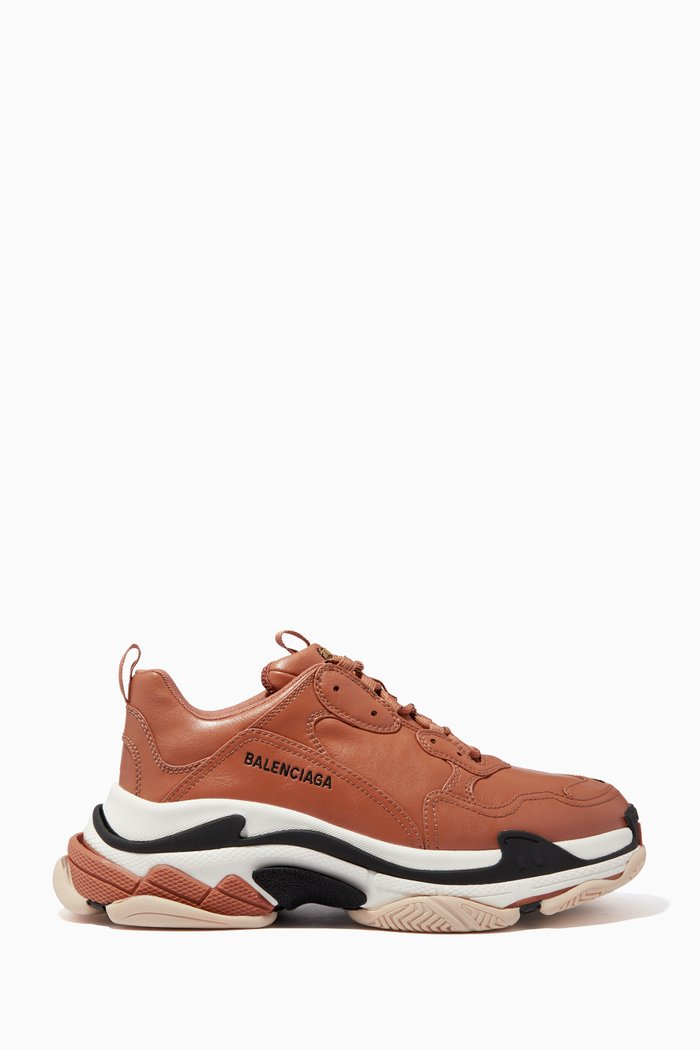

Triple S Logo Sneakers in Leather, Neutral