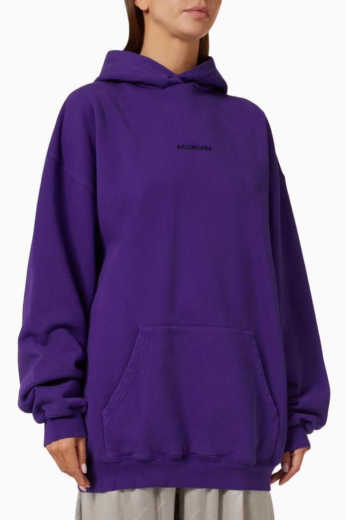 

Logo Medium Fit Hoodie in Cotton, Purple