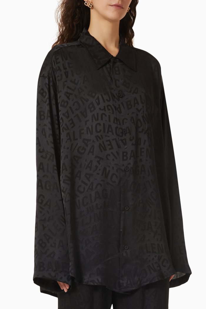 

Logo Strips Minimal Shirt in Silk Jacquard, Black
