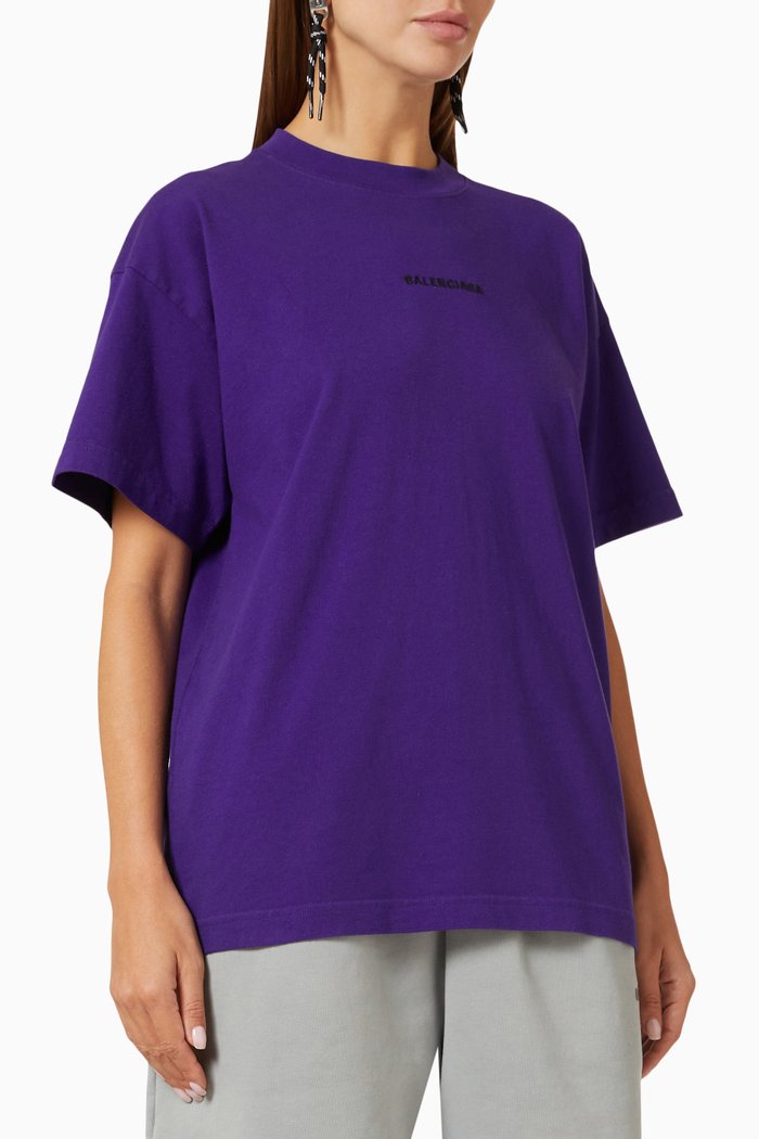 

Logo Medium-fit T-shirt in Jersey, Purple