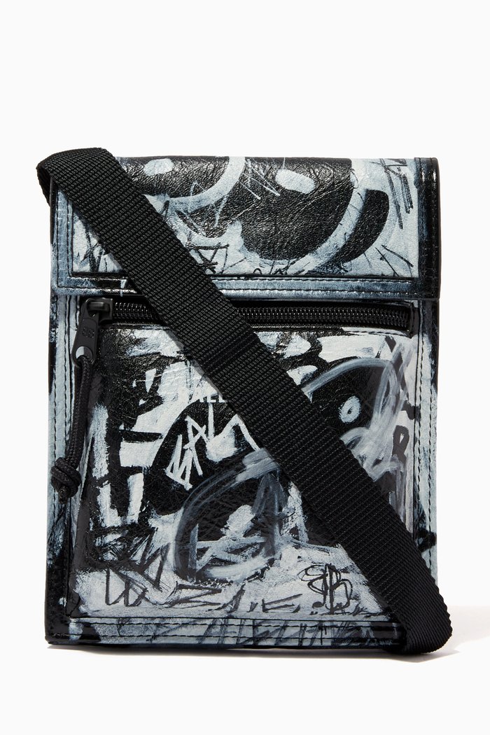 

Explorer Pouch with Strap in Grafitti Leather, Black