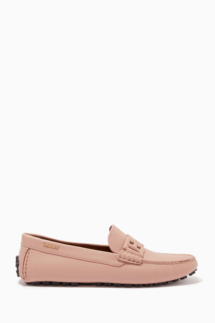 

Leyla B-chain Loafers in Leather, Pink