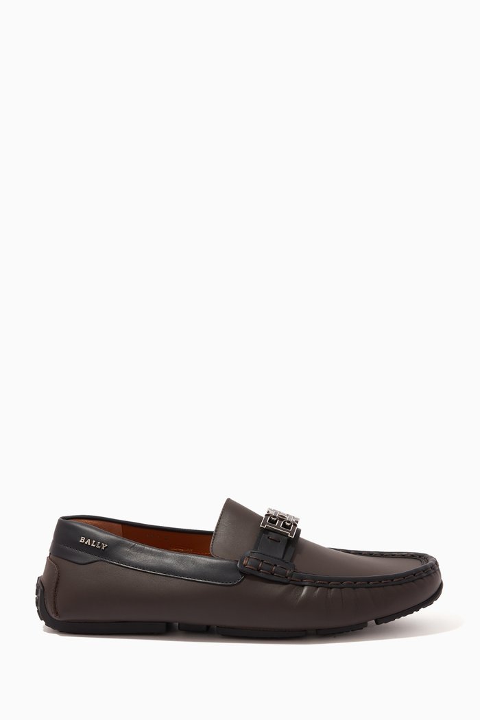 

Peyton B-chain Loafers in Leather, Brown