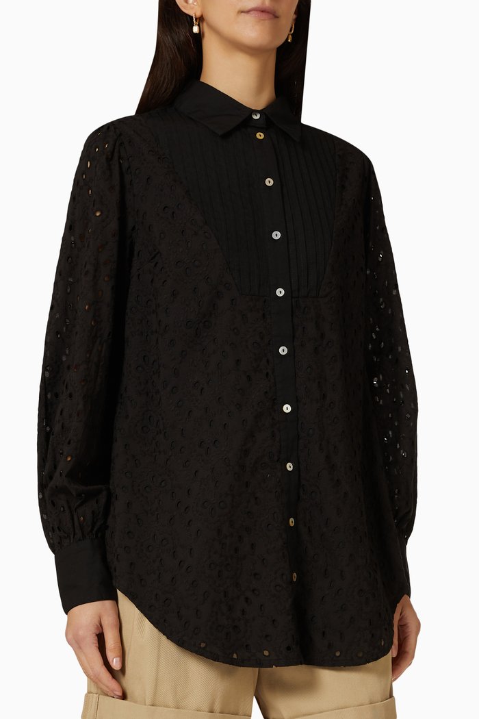 

Yaslohra Broderie Anglaise Shirt in Organic Cotton, Black