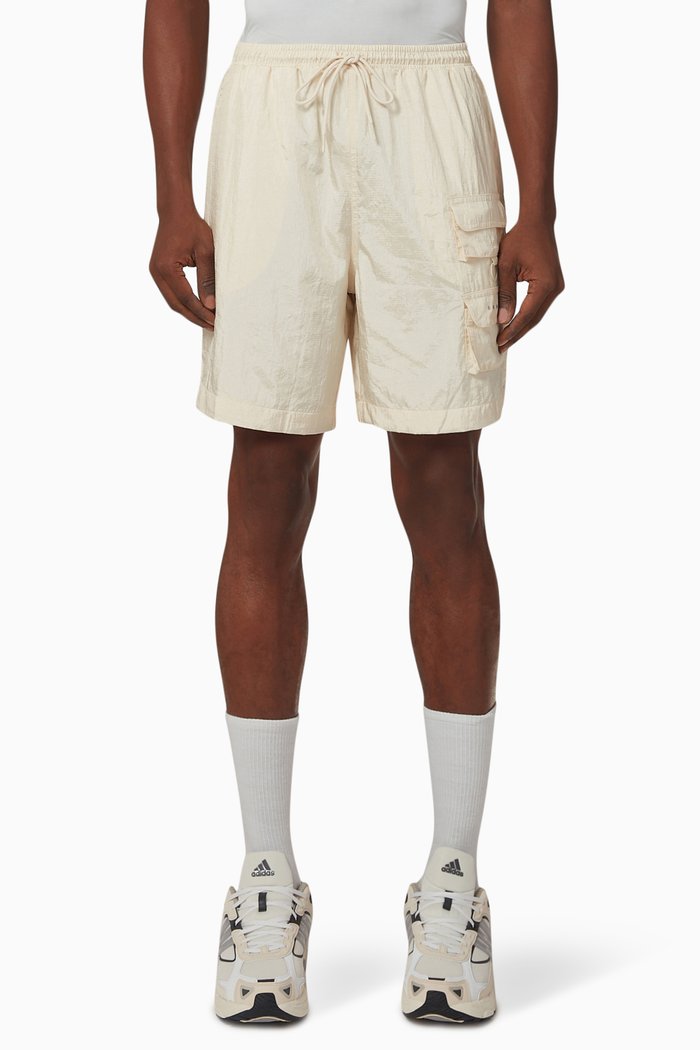 

Reveal Shorts in Recycled Nylon, Neutral