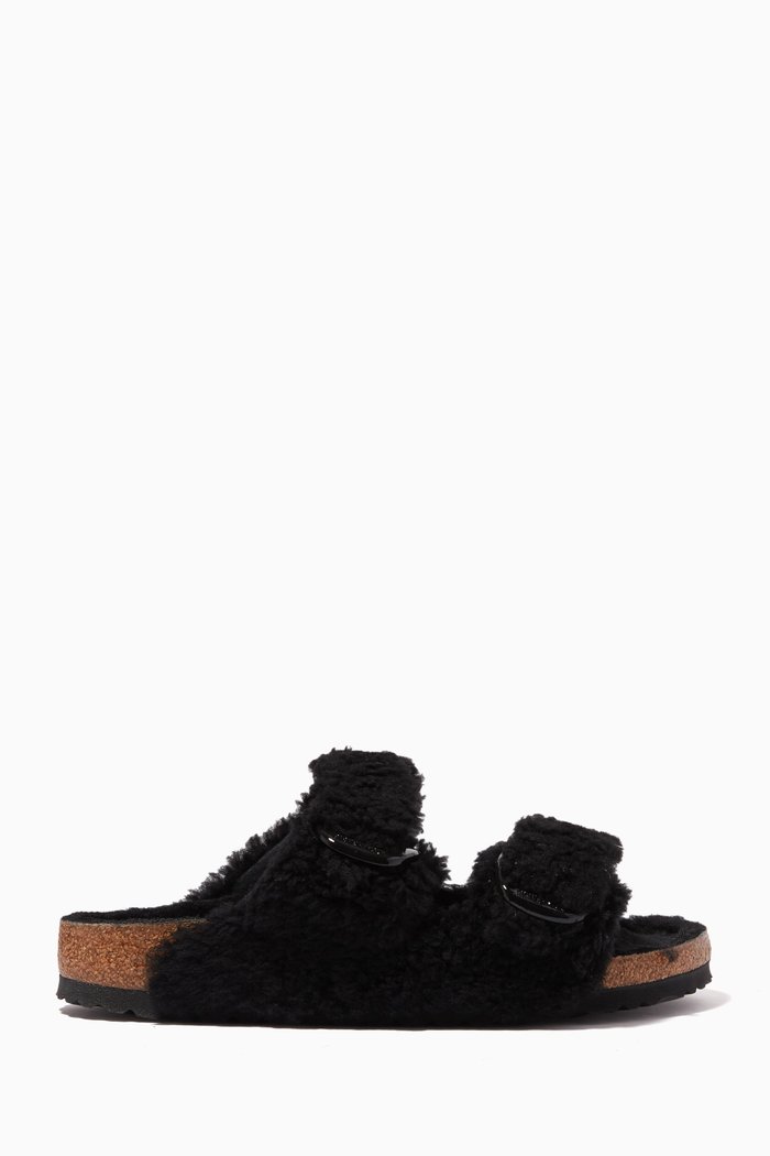 Arizona Big-buckle Sandals in Shearling, Black
