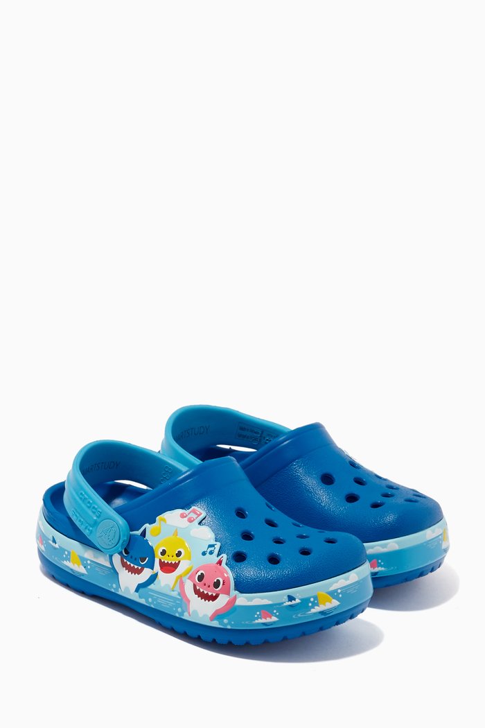 

Baby Shark Band Clogs, Blue