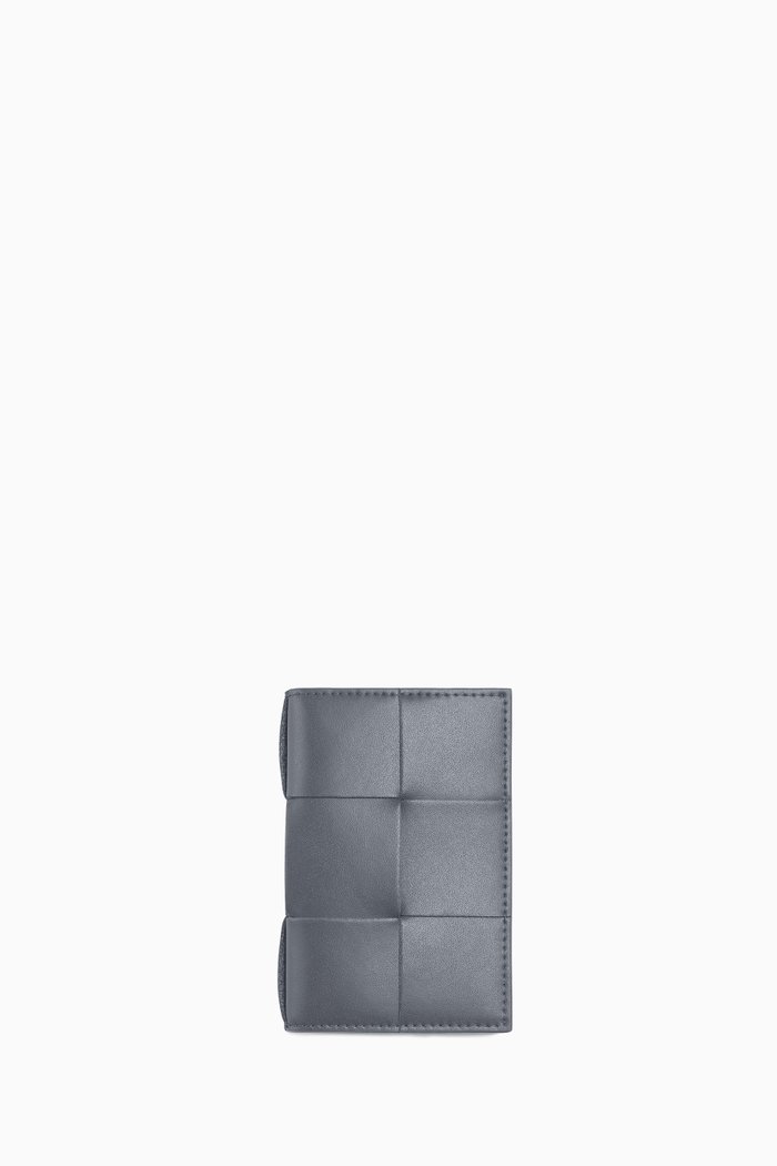 Flap Card Case in Intrecciato Leather, Grey