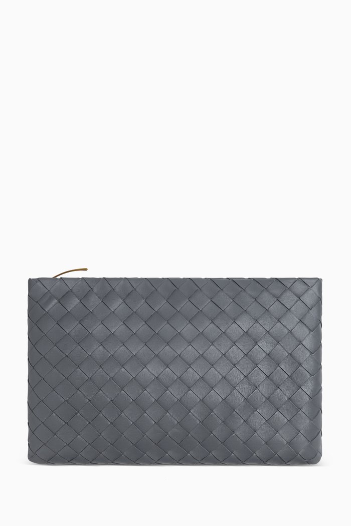 

Pouch in Intrecciato Nappa, Grey